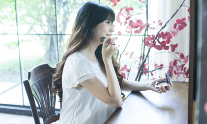 Minh Hà khoe vẻ đẹp không tì vết dù mang bầu lần thứ 4