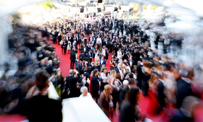 Giá bán dâm lên tới 620 USD/giờ bất chấp lệnh cấm ở LHP Cannes danh giá