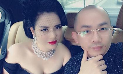 Người giúp Lý Nhã Kỳ tỏa sáng 3 năm qua ở LHP Cannes là ai?