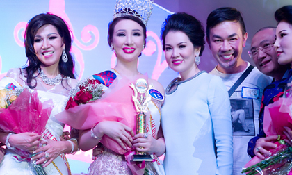 Vũ Thúy Nga đăng quang Hoa hậu Doanh nhân thành đạt người Việt thế giới 