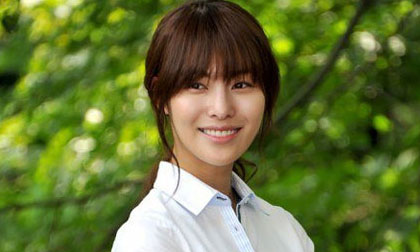 Người đẹp 'Giày thủy tinh' mang thai lần 2