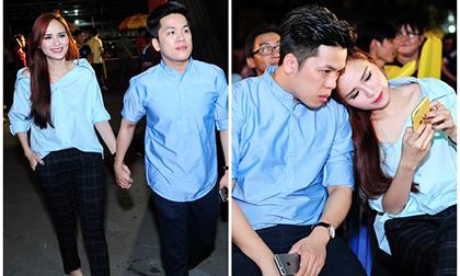 Diễm Hương nắm tay chồng đi xem đá bóng, dập tan tin đồn ly hôn