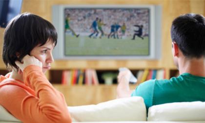  Lời 'khẩn cầu' của chồng trong mùa Euro mà chị em nên đọc