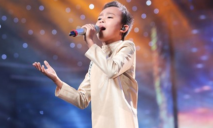 'Sứ giả cảm xúc' Hồ Văn Cường khiến Tóc Tiên 'ngơ ngác'