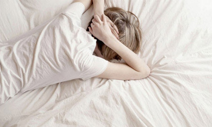 Xấu hổ gần chết khi bị ô sin bắt gặp đang làm 'chuyện ấy' với chồng