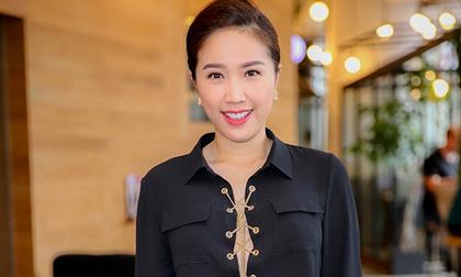 Bảo Thy diện 'cây' đen toàn tập gần 200 triệu đi sự kiện