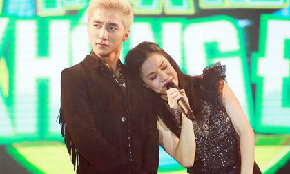 Sơn Tùng M-TP nắm tay Thu Phương trước 15 ngàn khán giả Vinh