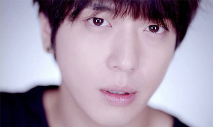 Yonghwa (CNBLUE) đang bị điều tra khi dính tới vụ gian lận cổ phiếu