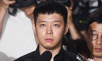 Yoochun lại hứng 'đòn chí mạng' khi thêm người thứ 6 bị xâm hại tình dục