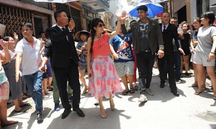 Bộ tứ 'Cô dâu 8 tuổi' lại gây náo loạn tại Hà Nội