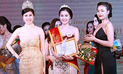 Ngắm cận cảnh nhan sắc ngọt ngào của á khôi Hà Minh Phương