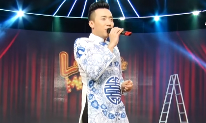 Trấn Thành ngẫu hứng cover hit 'Anh cứ đi đi' của Hari Won 