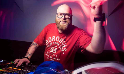 'Huyền thoại Trance' DJ Alex M.O.R.P.H 'đốt cháy' New Phương Đông