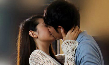 Tôi đã bỏ anh người yêu 7 năm giàu có để lấy 1 anh sửa xe chỉ sau 1 lần cởi váy dâng hiến