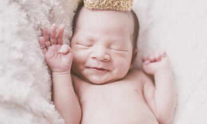 Khoảnh khắc 'thiên thần say ngủ' của quý tử thứ hai nhà Lý Hải