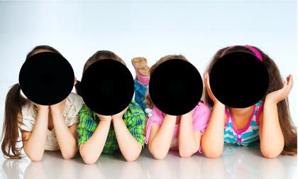 Tuyệt đối không nên đăng 8 hình ảnh này của con lên mạng xã hội