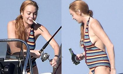 Lindsay Lohan lộ bụng to và ngực chảy tới rốn giữa tin đồn mang thai