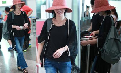 Thời trang không giống ai của Châu Tấn ở sân bay