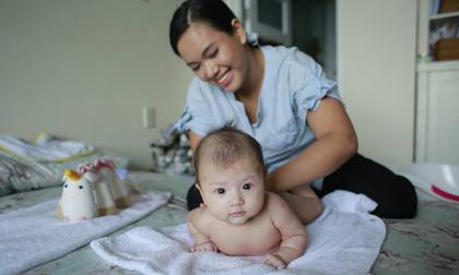 Phương Vy idol trổ tài chăm con khéo sau khi bị chê mập