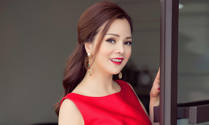Á hậu Ruby Anh Phạm - Vẻ đẹp quyền lực và đẳng cấp của phụ nữ hiện đại