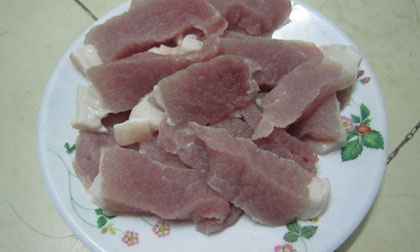 Thịt lợn kị ăn với những món gì?