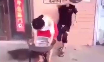 Cười 'rớt nước mũi' với những tình huống cực oái oăm