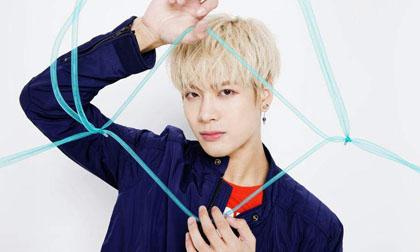 Jackson (GOT7) gặp tai nạn xe hơi do fan cuồng gây ra