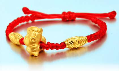 Tại sao nên đeo trang sức con giáp tuổi của mình?