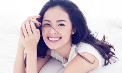 'Mỹ nữ vạn người mê' Hạ Vi gợi cảm đón tuổi mới 