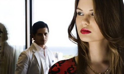 Bị vợ là con gái sếp đuổi ra đường, tôi lấy đại cô bán cá làm chỗ trú chân ngờ đâu 5 năm sau nhờ cô ấy tôi đã soán ngôi bố vợ cũ