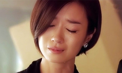 Cố tình đặt sẵn trong vali của chồng sắp cưới hộp bao cao su để thử lòng khi anh đi công tác và cái kết khó tin mà cô gái nhận được