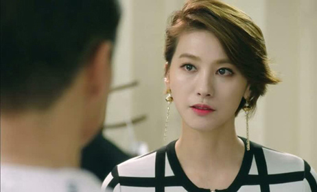 Tôi đã lột xác hoàn toàn và quay lại trả thù người chồng phản bội một cách ngoạn mục