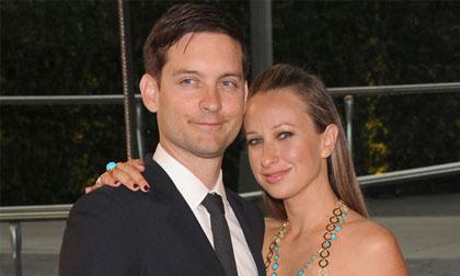 Sao phim 'Người nhện' tuyên bố chia tay vợ sau 9 năm kết hôn