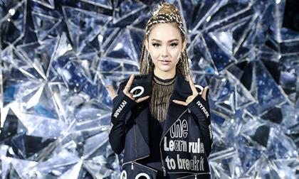 Minh Hằng lạ lẫm nhất từ trước đến nay: Đeo khuyên mũi, tóc thắt bím