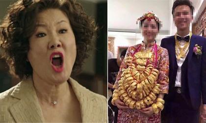 Thấy mẹ chồng lén lút ôm số vàng cưới của vợ chồng tôi ra ngoài, đi theo mới biết bí mật đằng sau