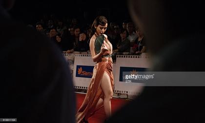 Nhờ mặc hở Angela Phương Trinh lên Getty Images nổi tiếng thế giới 