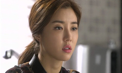 Sắp đẻ nhưng bạn trai biệt tích, tôi thuê anh bán bún chả về ra mắt bố mẹ và màn xuất hiện gây choáng khiến cả nhà tôi 1 phen kinh ngạc