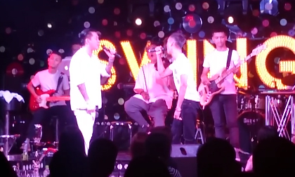 'Bản sao Tuấn Hưng'  tự tin song ca cùng thần tượng