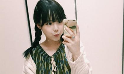 Bà mẹ hai con gây ngỡ ngàng bởi gương mặt trẻ như nữ sinh cấp 2