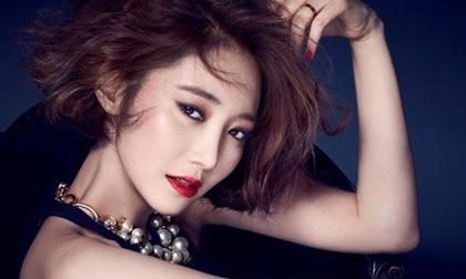 Mỹ nhân 'She was pretty' công khai hẹn hò con trai CEO trang sức nổi tiếng xứ Hàn