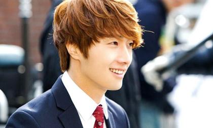 Mỹ nam 'Mặt trăng ôm mặt trời' Jung Il Woo bị mắc chứng phình mạch não nguy hiểm