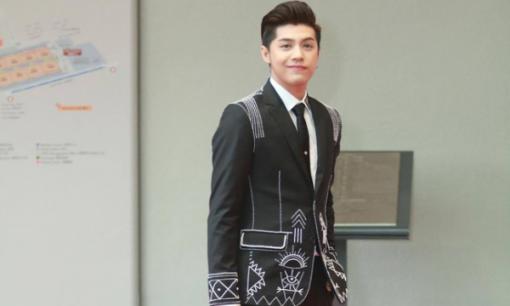 Noo Phước Thịnh là nam ca sĩ Việt đầu tiên giành giải 'Nghệ sĩ châu Á xuất sắc nhất' tại MAMA