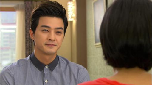 'Định trốn anh phải không? Chỉ một tin nhắn là đời em bị bóp nát trong tay anh' và bài học cho tất cả những bà vợ 