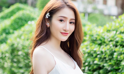 Hoa hậu Viên Hoàng Thu đẹp nhẹ nhàng giữa sắc đông