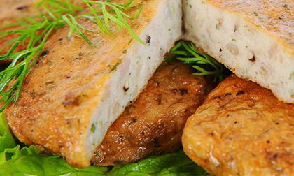 Hướng dẫn làm món chả cá thơm ngon và sạch tại nhà