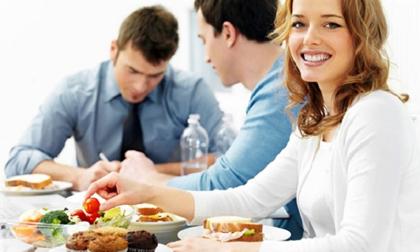 'Nằm lòng' những mẹo nhỏ khi ăn trưa giúp giảm cân hiệu quả