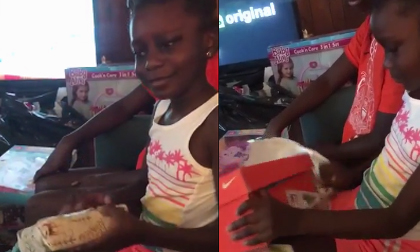 Cười té ghế với clip bé gái mở quà Noel hút 12 triệu lượt xem