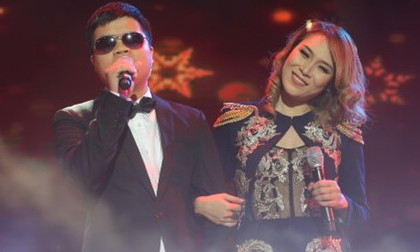 Màn song ca đặc biệt của Mỹ Tâm và chàng trai khiếm thị trong liveshow mừng sinh nhật