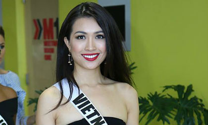 Lệ Hằng khoe chân dài miên man trong buổi diễn tập trước thềm bán kết Miss Universe