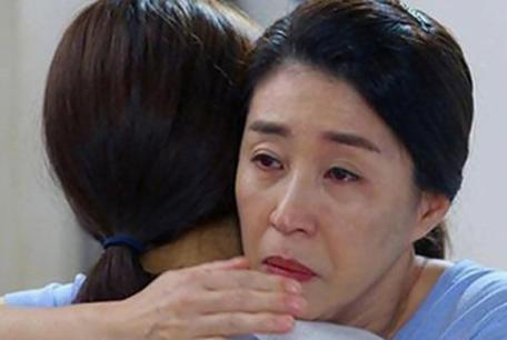 Mẹ chồng đã thay đổi thái độ 180 độ với tôi từ khi lên chơi nhà con dâu thứ